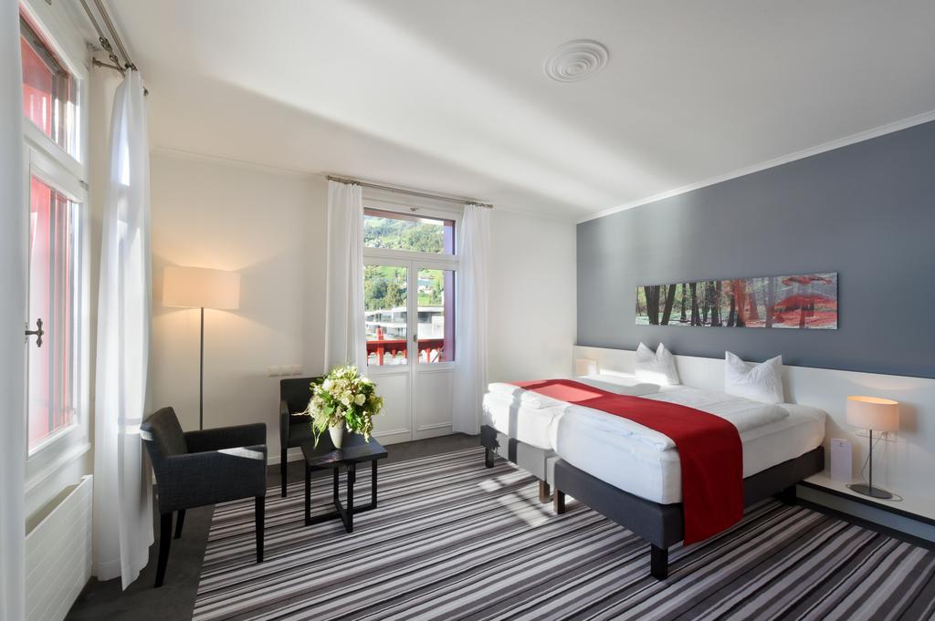 Hotel Vitznauerhof - Lifestyle Hideaway At Lake Lucerne ภายนอก รูปภาพ