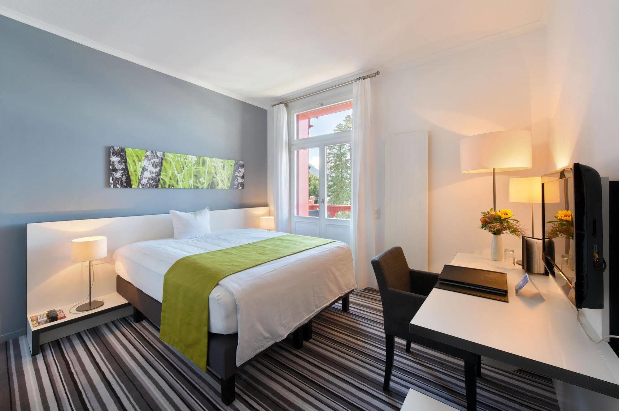 Hotel Vitznauerhof - Lifestyle Hideaway At Lake Lucerne ภายนอก รูปภาพ